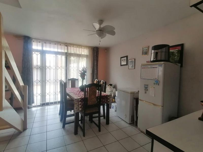 To Let 3 Bedroom Property for Rent in Woodhaven KwaZulu-Natal