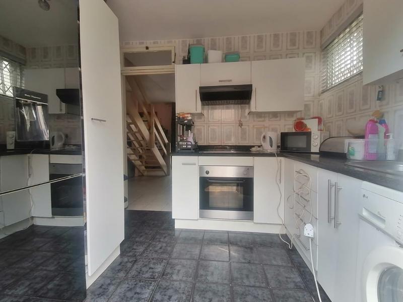 To Let 3 Bedroom Property for Rent in Woodhaven KwaZulu-Natal