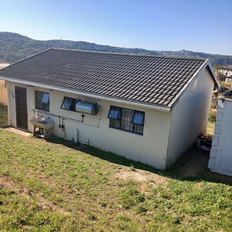2 Bedroom Property for Sale in Umlazi KwaZulu-Natal