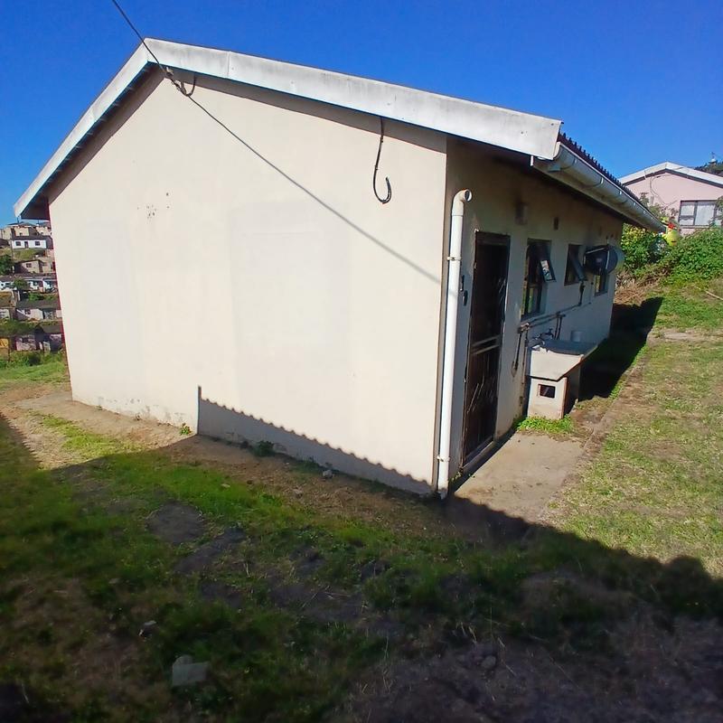 2 Bedroom Property for Sale in Umlazi KwaZulu-Natal