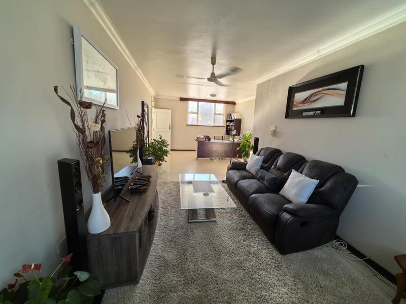 2 Bedroom Property for Sale in Windermere KwaZulu-Natal