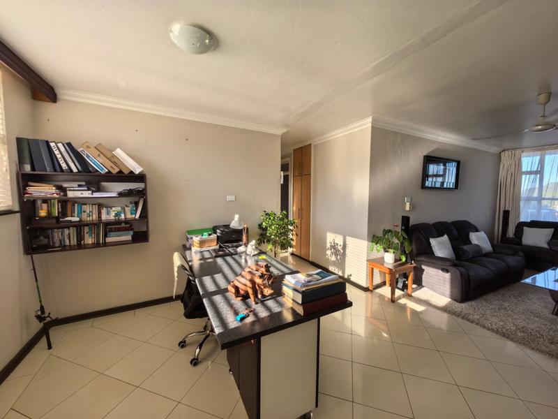 2 Bedroom Property for Sale in Windermere KwaZulu-Natal