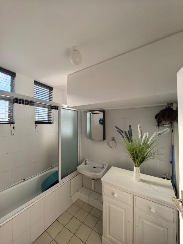2 Bedroom Property for Sale in Windermere KwaZulu-Natal
