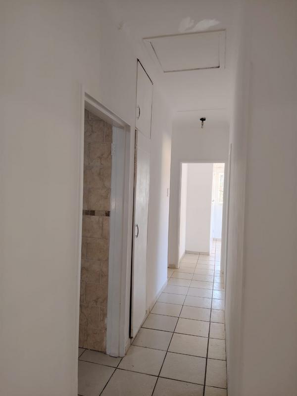 3 Bedroom Property for Sale in Pinelands KwaZulu-Natal