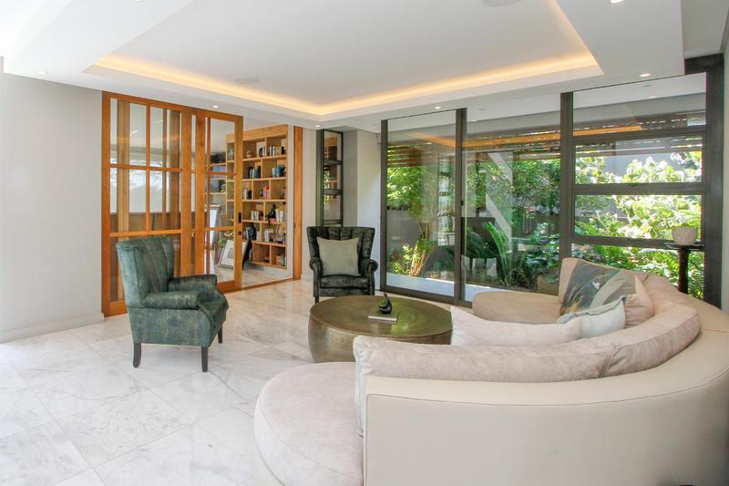 5 Bedroom Property for Sale in Umhlanga Ridge KwaZulu-Natal