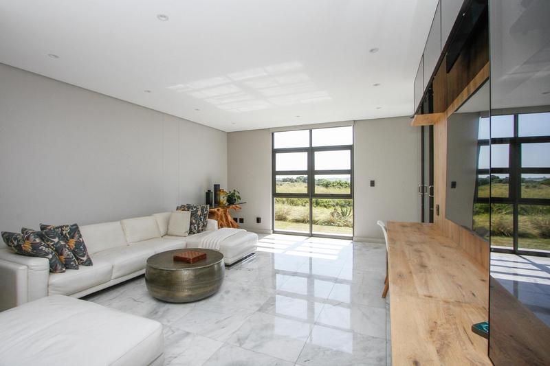 5 Bedroom Property for Sale in Umhlanga Ridge KwaZulu-Natal