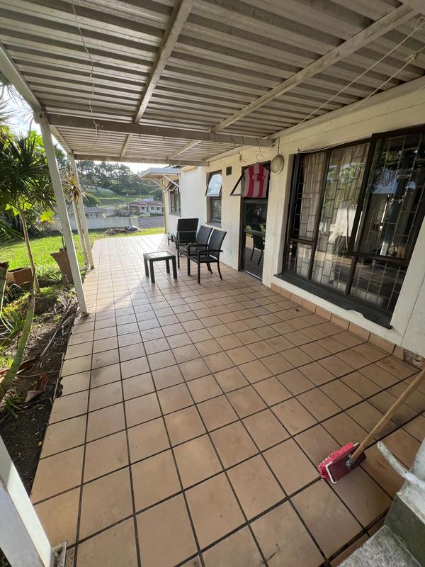 4 Bedroom Property for Sale in Newlands West KwaZulu-Natal