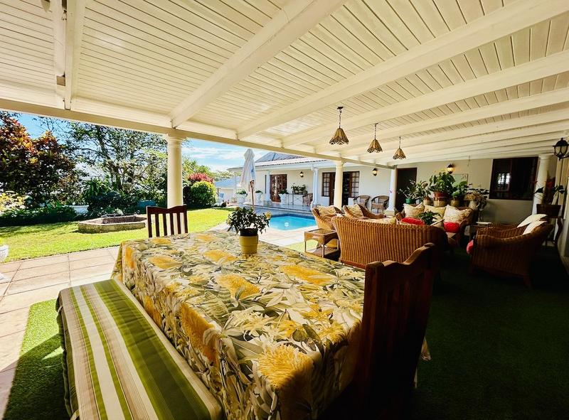 5 Bedroom Property for Sale in Ballitoville KwaZulu-Natal