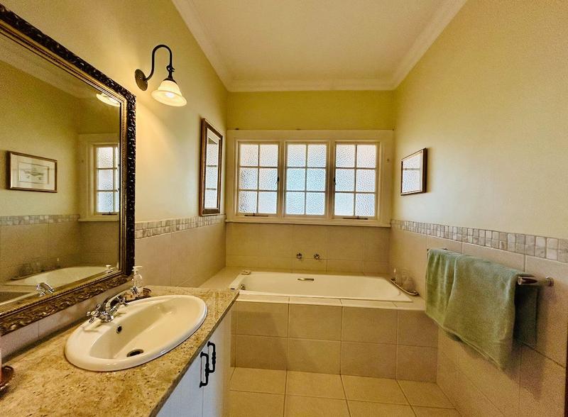 5 Bedroom Property for Sale in Ballitoville KwaZulu-Natal