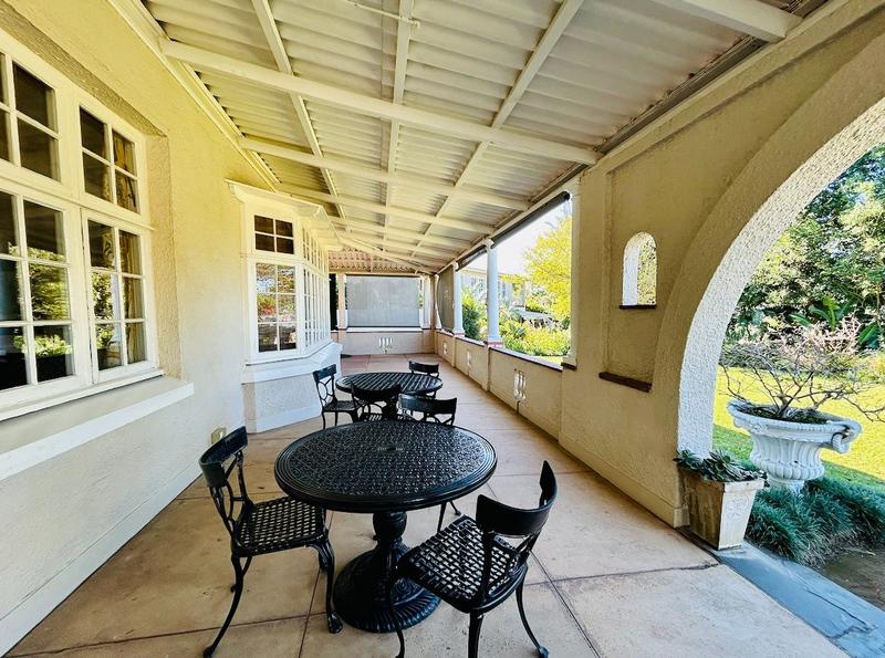 5 Bedroom Property for Sale in Ballitoville KwaZulu-Natal