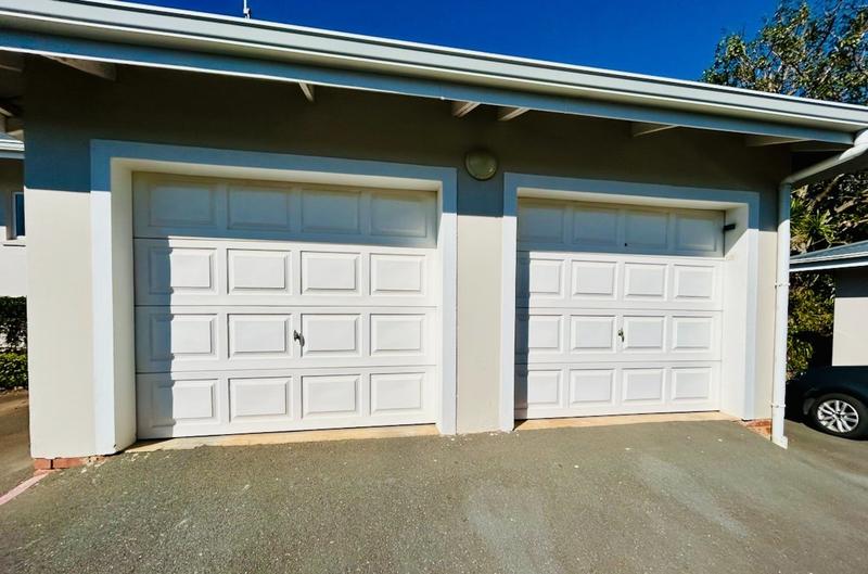 5 Bedroom Property for Sale in Ballitoville KwaZulu-Natal