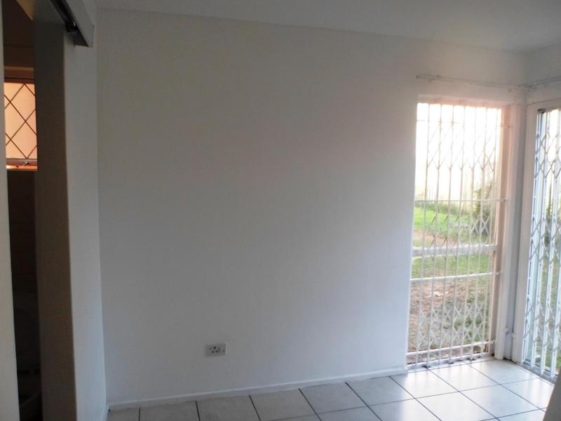 2 Bedroom Property for Sale in Morningside KwaZulu-Natal