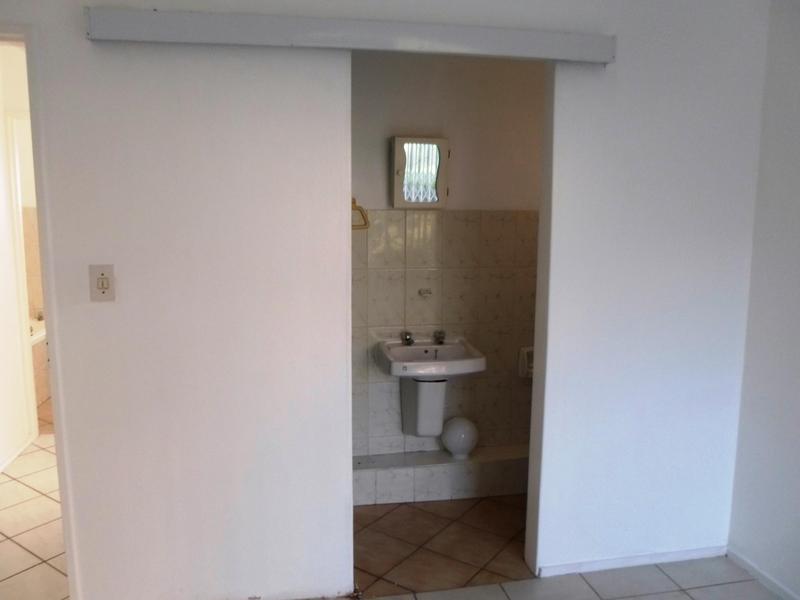 2 Bedroom Property for Sale in Morningside KwaZulu-Natal