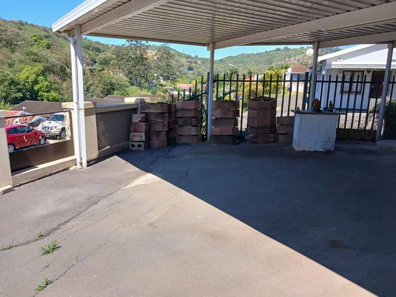 3 Bedroom Property for Sale in Shallcross KwaZulu-Natal
