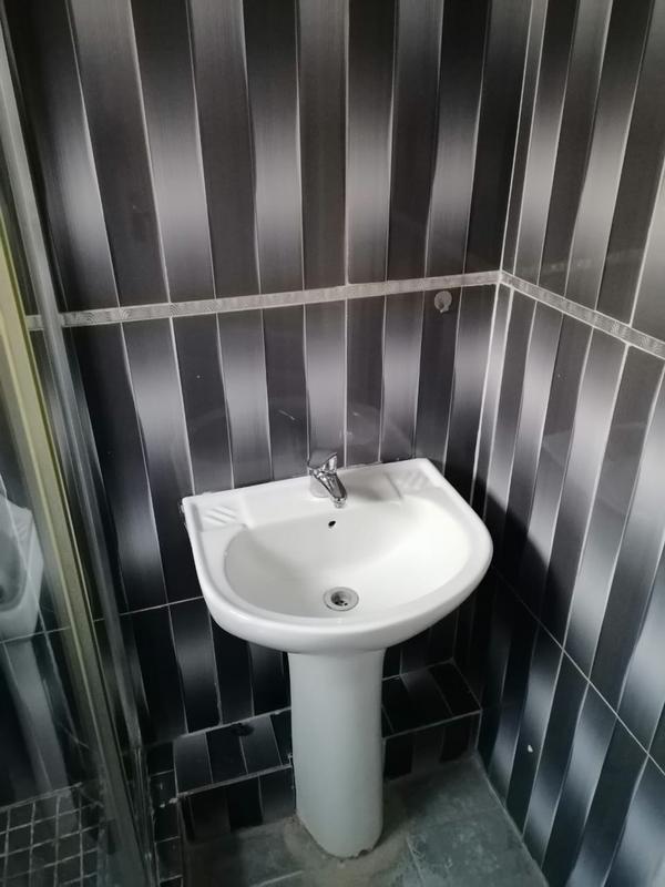 To Let 1 Bedroom Property for Rent in Sunford KwaZulu-Natal