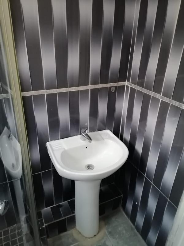 To Let 1 Bedroom Property for Rent in Sunford KwaZulu-Natal