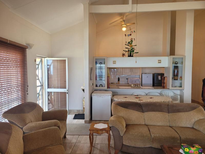 To Let 3 Bedroom Property for Rent in Uvongo Beach KwaZulu-Natal
