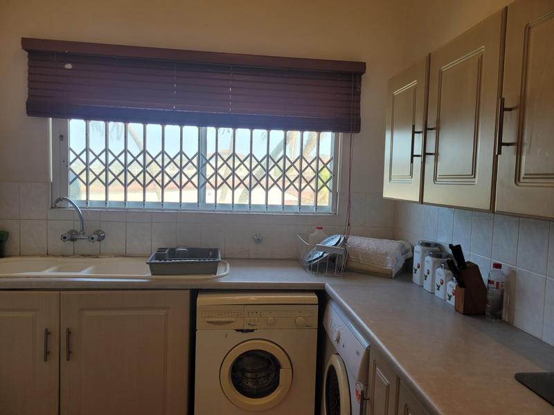 To Let 3 Bedroom Property for Rent in Uvongo Beach KwaZulu-Natal