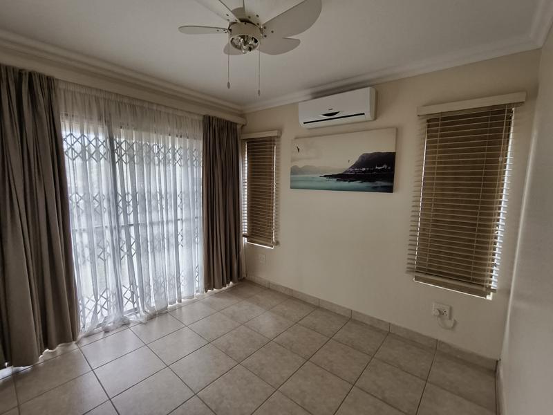 2 Bedroom Property for Sale in Margate KwaZulu-Natal
