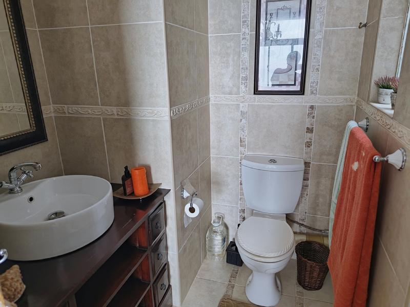 2 Bedroom Property for Sale in Margate KwaZulu-Natal