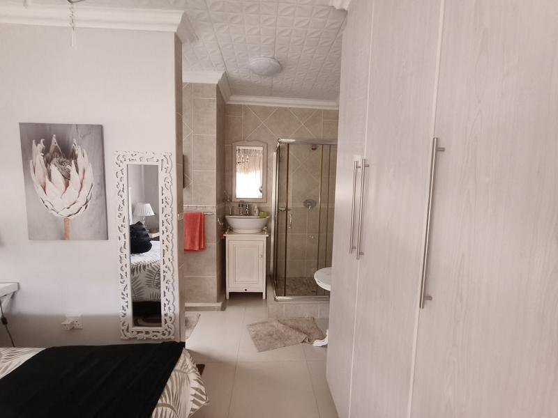 2 Bedroom Property for Sale in Margate KwaZulu-Natal