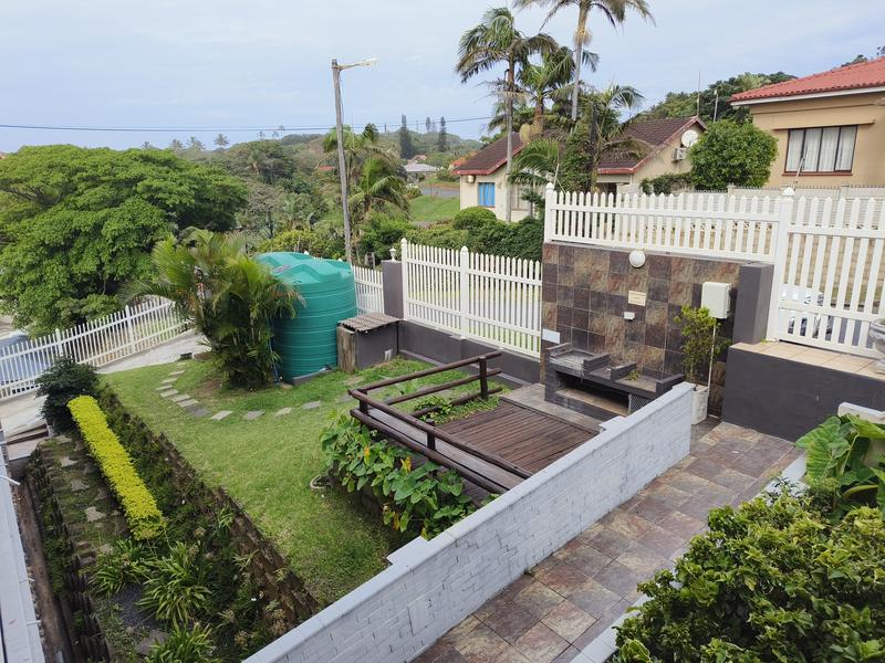 2 Bedroom Property for Sale in Margate KwaZulu-Natal