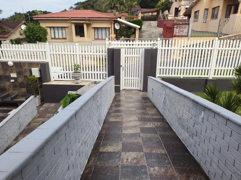 2 Bedroom Property for Sale in Margate KwaZulu-Natal
