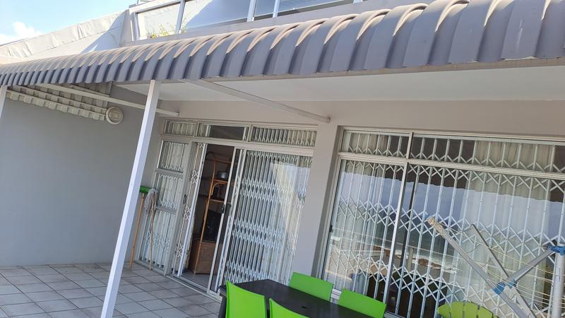 1 Bedroom Property for Sale in Manaba Beach KwaZulu-Natal