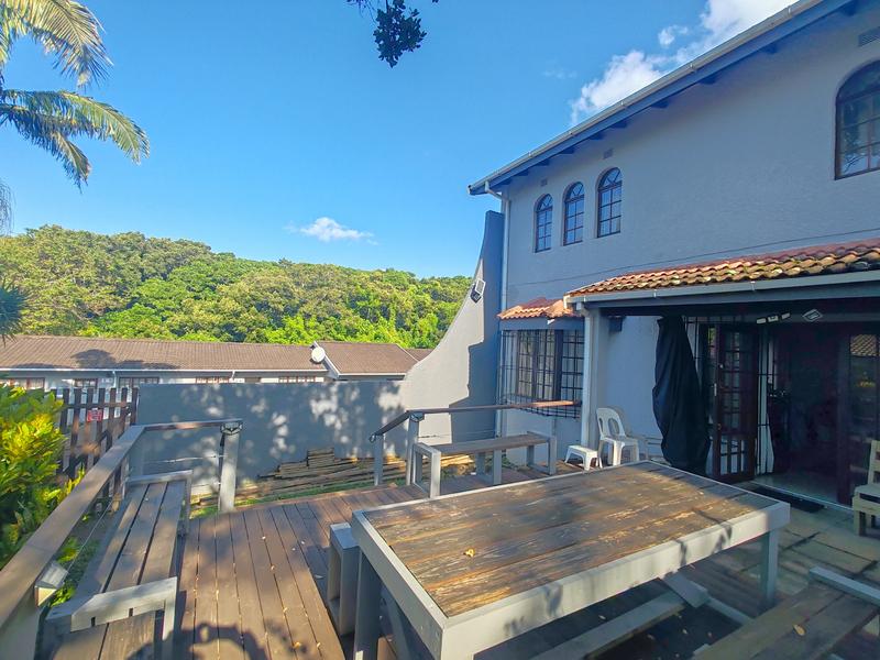3 Bedroom Property for Sale in Uvongo KwaZulu-Natal