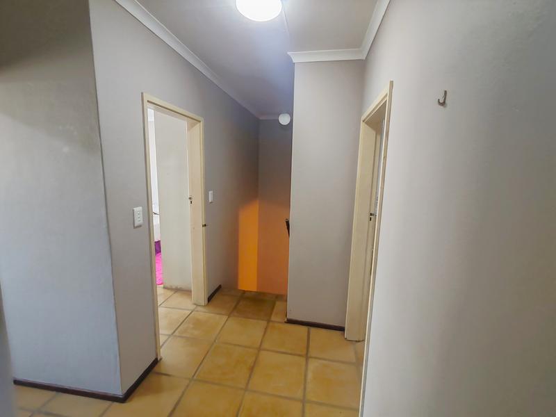 3 Bedroom Property for Sale in Uvongo KwaZulu-Natal