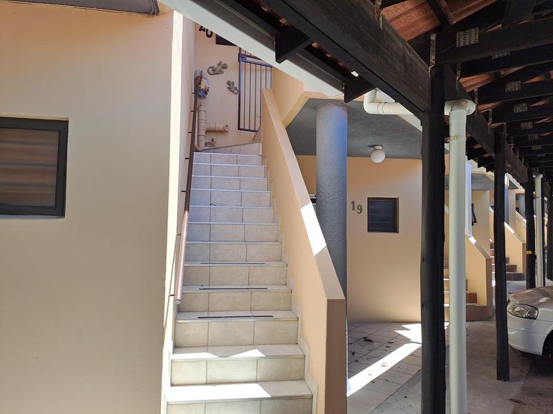 1 Bedroom Property for Sale in Uvongo Beach KwaZulu-Natal