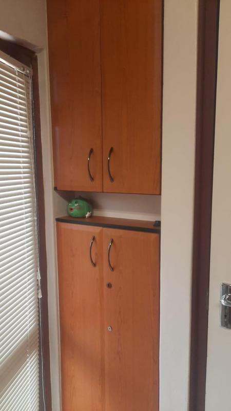 1 Bedroom Property for Sale in Uvongo Beach KwaZulu-Natal