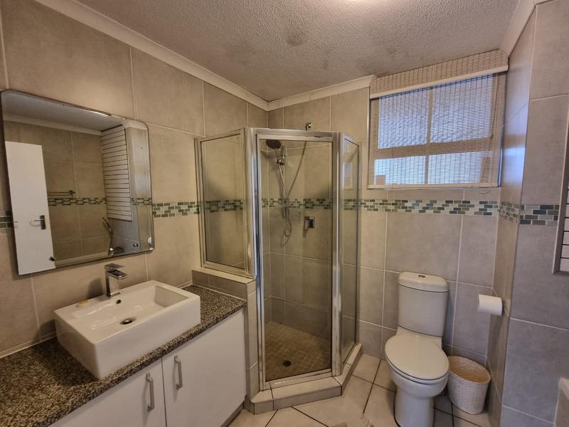 3 Bedroom Property for Sale in Uvongo Beach KwaZulu-Natal