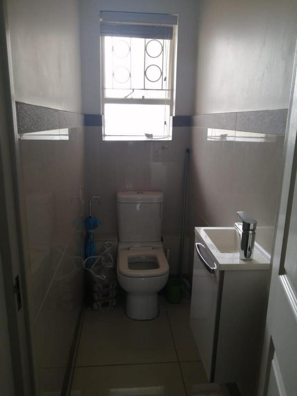 2 Bedroom Property for Sale in North Beach KwaZulu-Natal