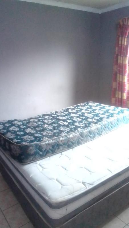 To Let 1 Bedroom Property for Rent in Umlazi KwaZulu-Natal