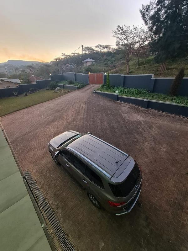 5 Bedroom Property for Sale in Inanda KwaZulu-Natal