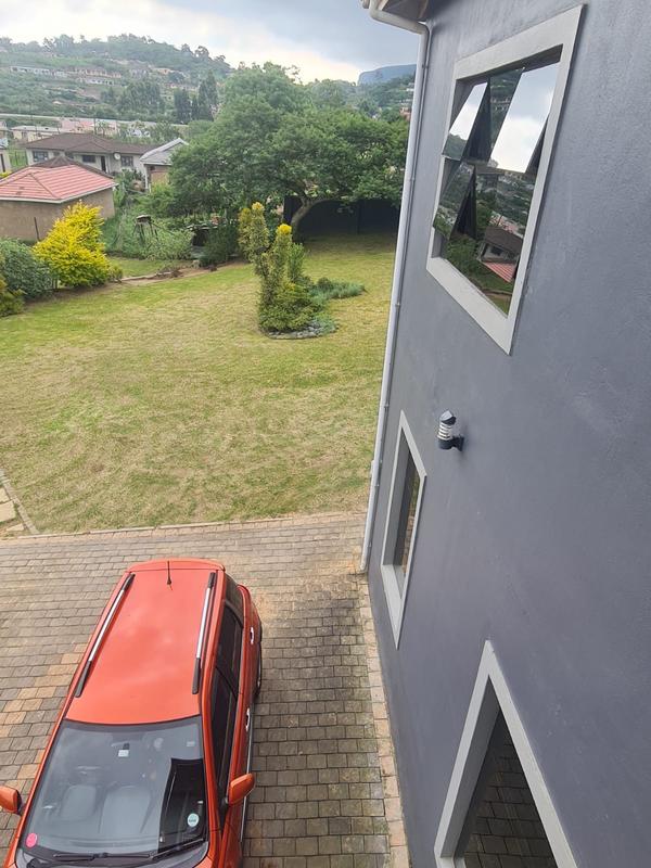 5 Bedroom Property for Sale in Inanda KwaZulu-Natal