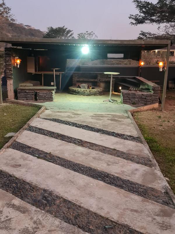5 Bedroom Property for Sale in Inanda KwaZulu-Natal