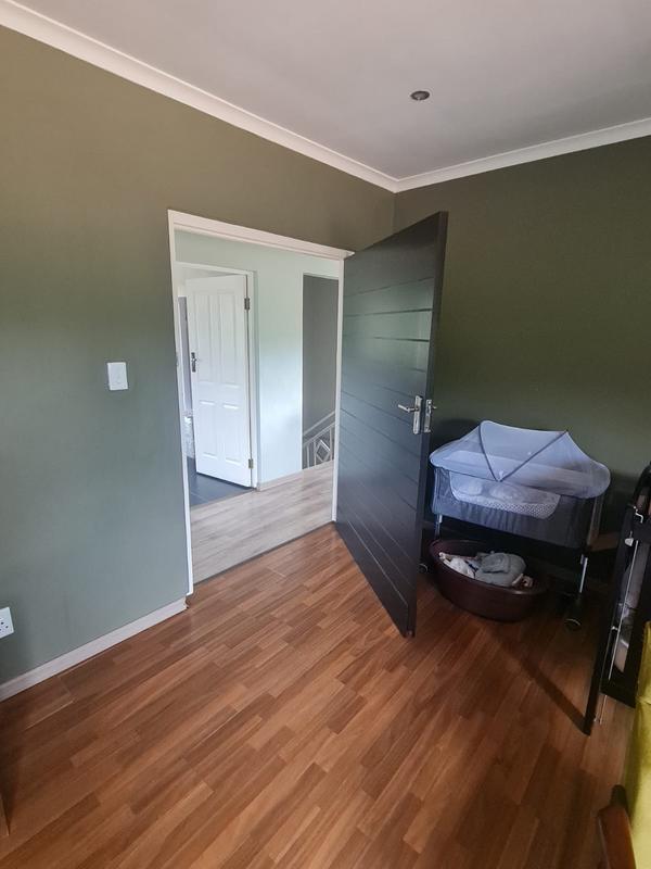 5 Bedroom Property for Sale in Inanda KwaZulu-Natal