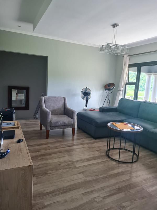 5 Bedroom Property for Sale in Inanda KwaZulu-Natal