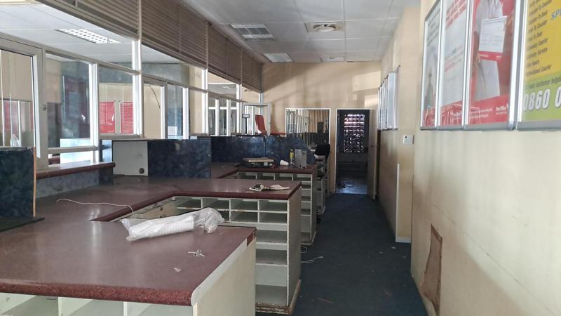 To Let commercial Property for Rent in Umlazi KwaZulu-Natal