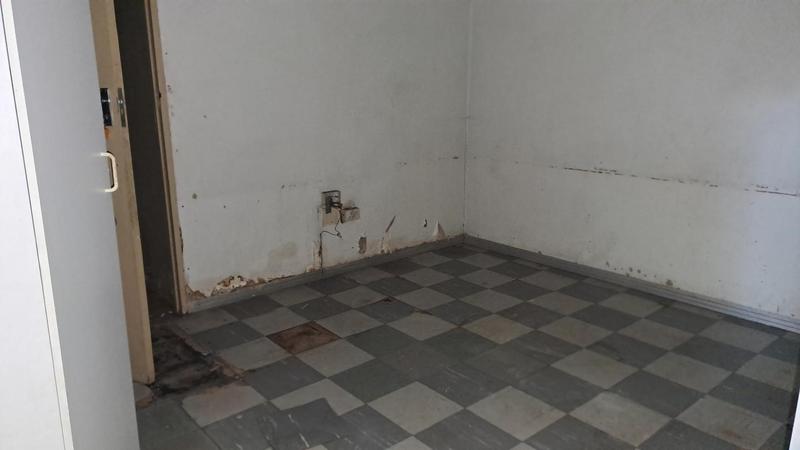 To Let commercial Property for Rent in Umlazi KwaZulu-Natal
