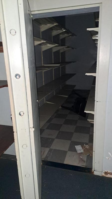 To Let commercial Property for Rent in Umlazi KwaZulu-Natal