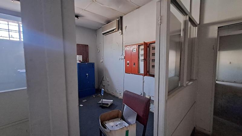 To Let commercial Property for Rent in Umlazi KwaZulu-Natal