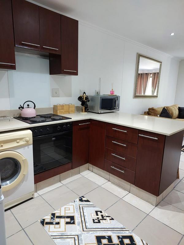 To Let 1 Bedroom Property for Rent in Umhlanga Ridge KwaZulu-Natal