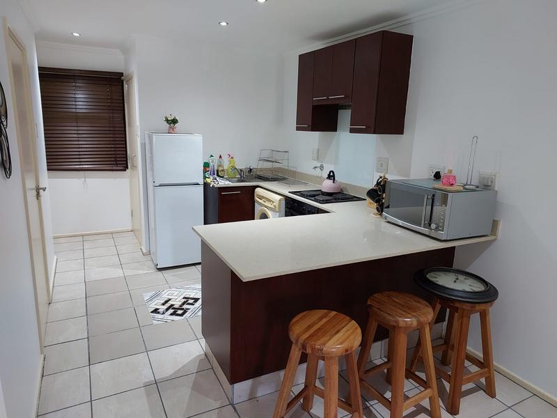 To Let 1 Bedroom Property for Rent in Umhlanga Ridge KwaZulu-Natal