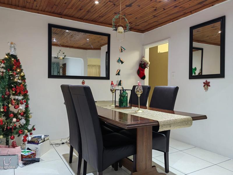 4 Bedroom Property for Sale in Woodview KwaZulu-Natal