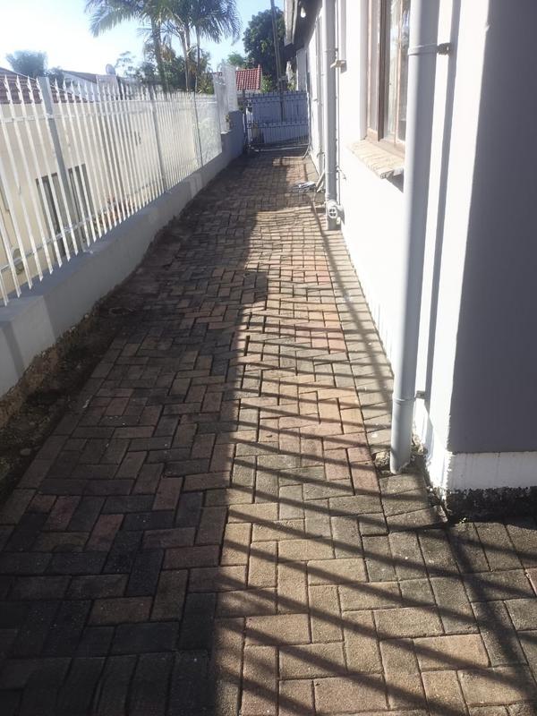 4 Bedroom Property for Sale in Woodview KwaZulu-Natal