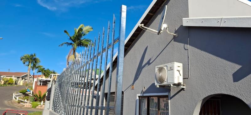 4 Bedroom Property for Sale in Woodview KwaZulu-Natal