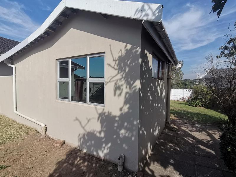 1 Bedroom Property for Sale in Atholl Heights KwaZulu-Natal